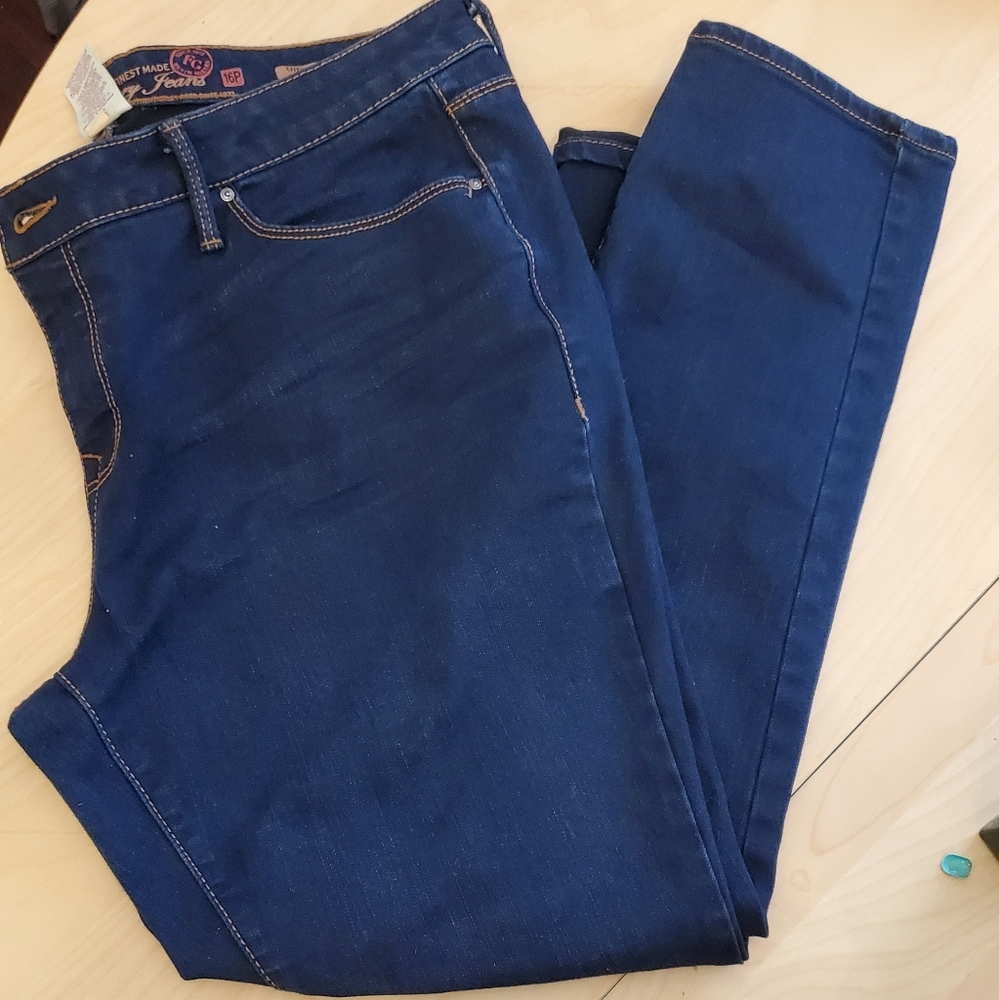 Dark Wash Blue Jeans